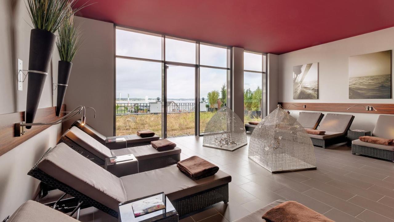 Bayside Hotel Шарбойтц Екстериор снимка